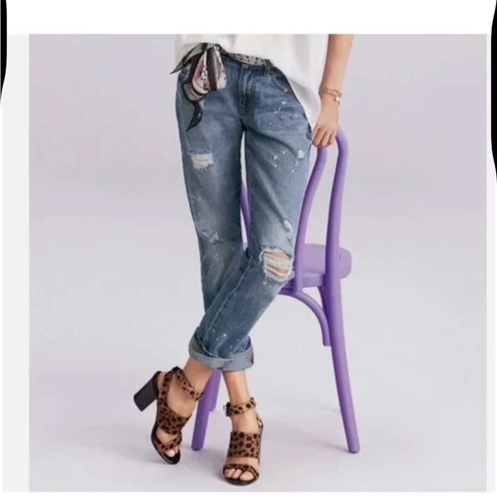 Cabi 100% BF Boyfriend Jeans 5884 Distressed Bleach Straight Leg High Rise Sz 10